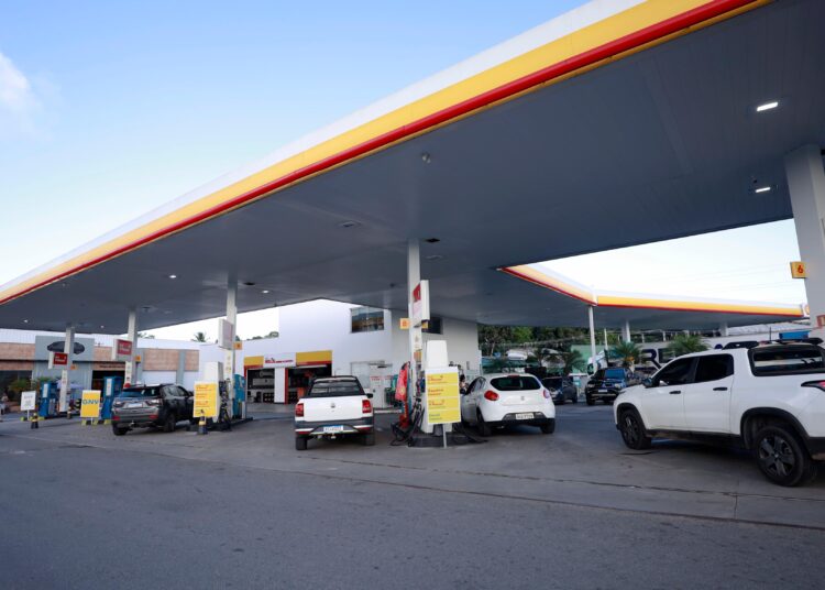 Bahia adere a esforço fiscal e subsidiará R$ 0,60 por litro do diesel importado