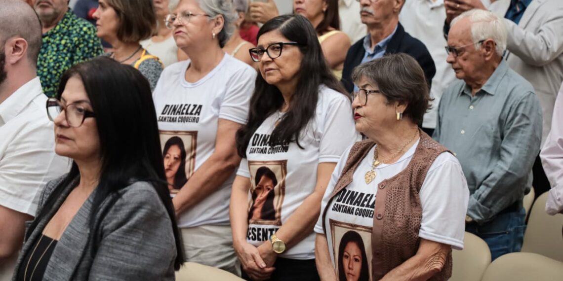 Secretaria de Justiça entrega certidões de óbitos de vítimas da ditadura em Salvador