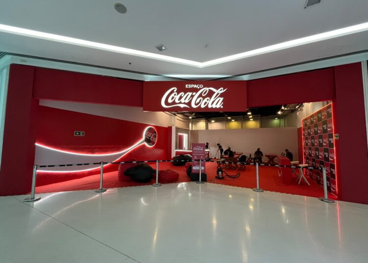 Solar Coca-Cola inaugura “Arena Coca-Cola” no Shopping Bela Vista em Salvador